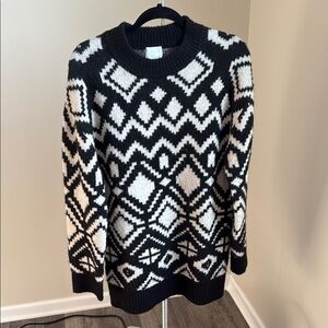 H&M Black and White Crewneck Sweater